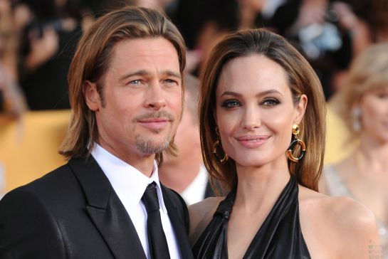 Angelina Jolie y Brad Pitt detienen su proceso de divorcio Angelina Jolie y Brad Pitt detienen su proceso de divorcio