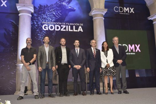Godzilla invade la CDMX Godzilla invade la CDMX