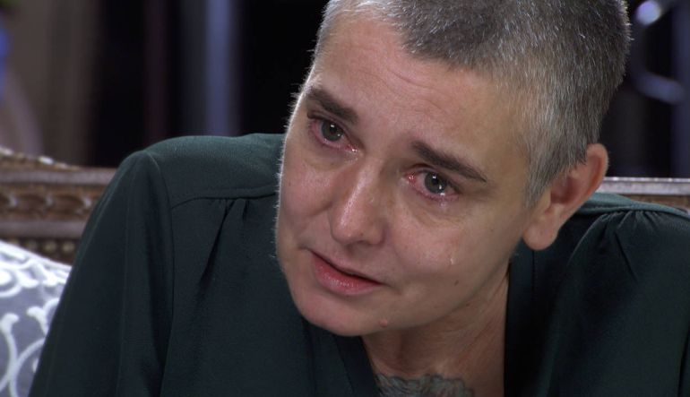 Sinéad O'Connor problemas mentales Dr. Phil Sinéad O’Connor está feliz de que su madre esté muerta