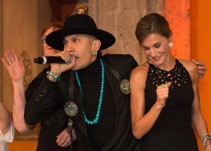 Integrante de Black Eyed Peas cautiva a la Reina Letizia con su baile