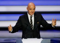 El presidente de la FIFA, Gianni Infantino, elogió los preparativos de la Copa del Mundo Rusia 2018