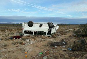 Se accidenta caravana de Marichuy Se accidenta caravana de Marichuy