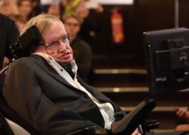 Muere el físico británico Stephen Hawking a los 76 años de edad