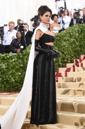 Eiza González, embellece la Gala del Met: Eiza González, embellece la Gala del Met Eiza González, embellece la Gala del Met: Eiza González, embellece la Gala del Met