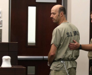 Esteban Loaiza sale de prisión bajo fianza: Esteban Loaiza sale de prisión bajo fianza Esteban Loaiza sale de prisión bajo fianza: Esteban Loaiza sale de prisión bajo fianza
