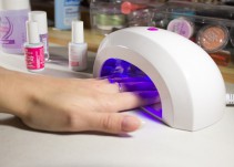 IMSS asegura que Luz UV del gelish puede causar cáncer