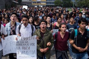 Expulsan a 18 de la UNAM Expulsan a 18 de la UNAM
