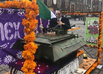 Dedican Megaofrenda UNAM a los caídos del 68