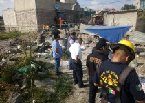 Mueren dos tras explosión de polvorín en Tultepec