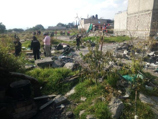 Mueren dos tras explosión de polvorín en Tultepec Mueren dos tras explosión de polvorín en Tultepec