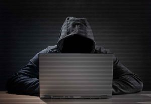 El peligro al que te expones si tapas tu "webcam" El peligro al que te expones si tapas tu "webcam"