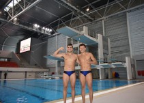 Clavadistas mexicanos consiguen medalla de oro en Singapur