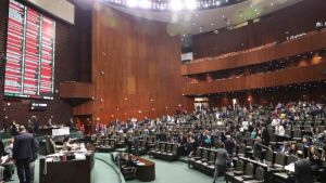 Tumban eliminación del fuero PAN, PRI, PRD y MC; primer descalabro de Morena en el Congreso Tumban eliminación del fuero PAN, PRI, PRD y MC; primer descalabro de Morena en el Congreso