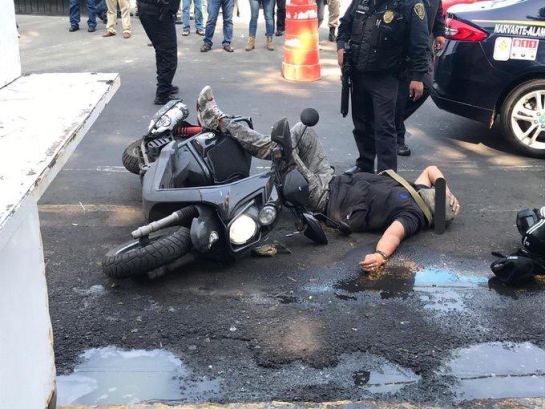 Se enfrentan policías y delincuentes en Benito Juárez Se enfrentan policías y delincuentes en Benito Juárez