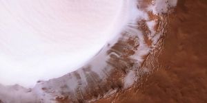 El cráter de Marte podría ser una pista de hielo El cráter de Marte podría ser una pista de hielo