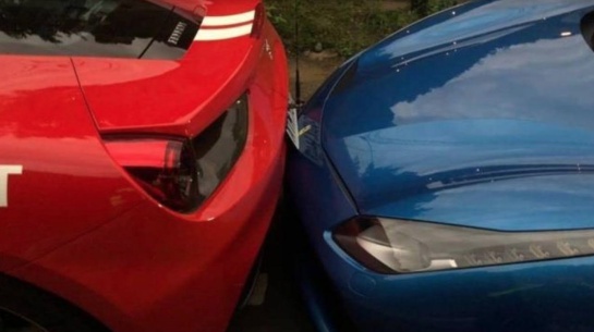 Ferrari choque en Taipéi Ferrari choque en Taipéi