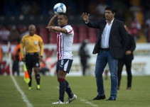 Ex jugador de Chivas explota contra Cardozo