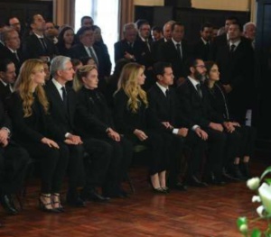 Enrique Peña Nieto reaparece Enrique Peña Nieto reaparece