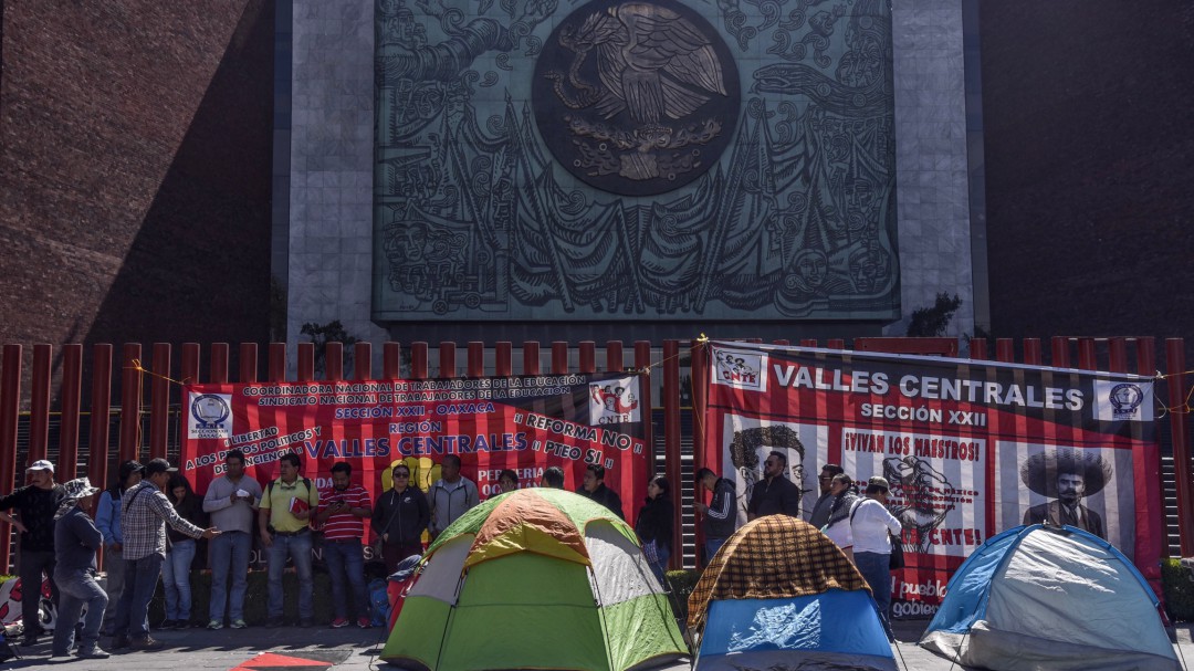 Suspende la Cámara de Diputados sesión de hoy por bloqueo de la CNTE
