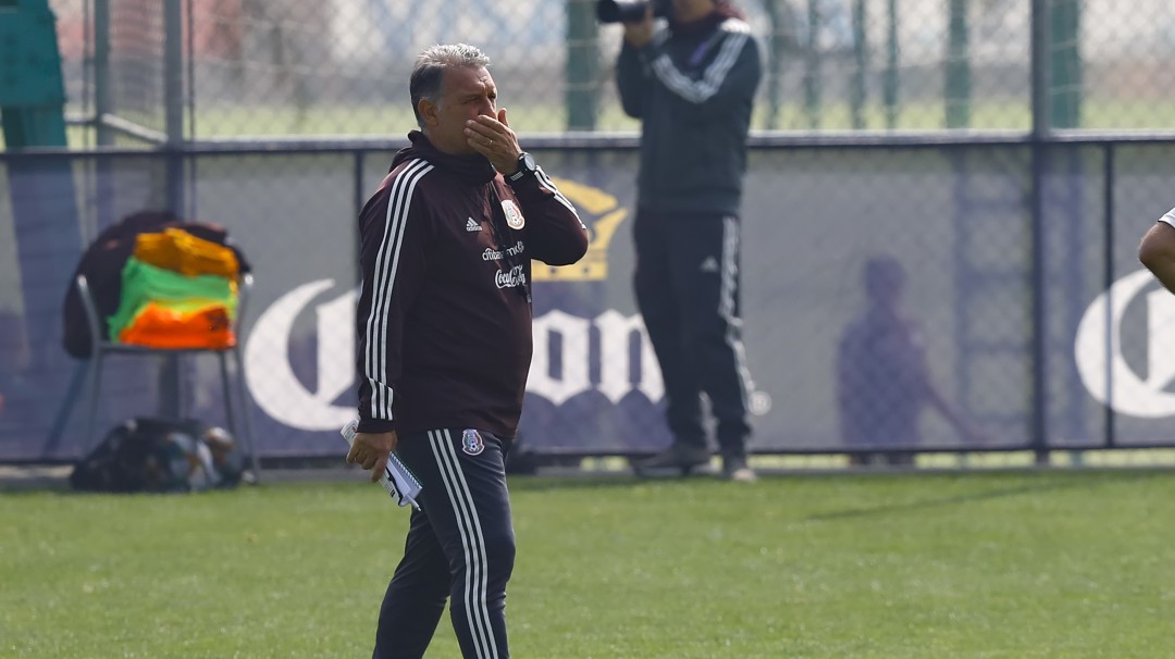 Así le va al Tata Martino en sus debuts