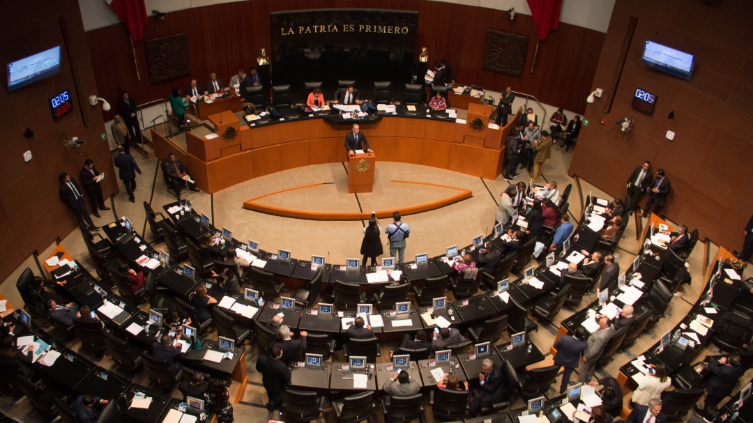 Aprueban Muerte Civil a políticos y funcionarios corruptos