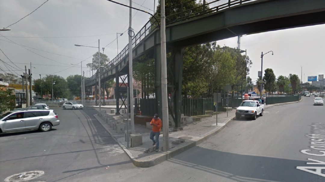 Hombre salta de la cajuela para evitar ser secuestrado