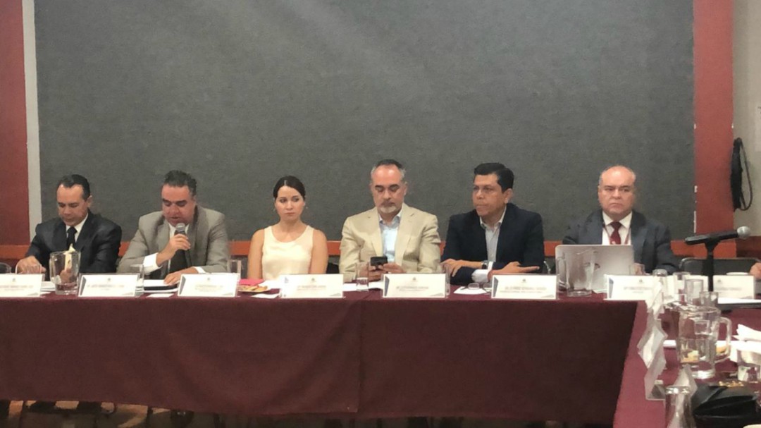 Avanza en comisiones la reducción de magistrados del TEEJ