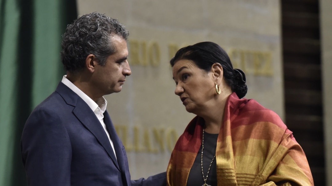 AMLO no puede abrogar o derogar por decreto la Reforma Educativa: PRI