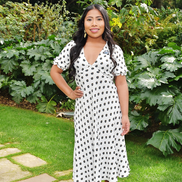 Con este salarió vivía Yalitza Aparicio como maestra