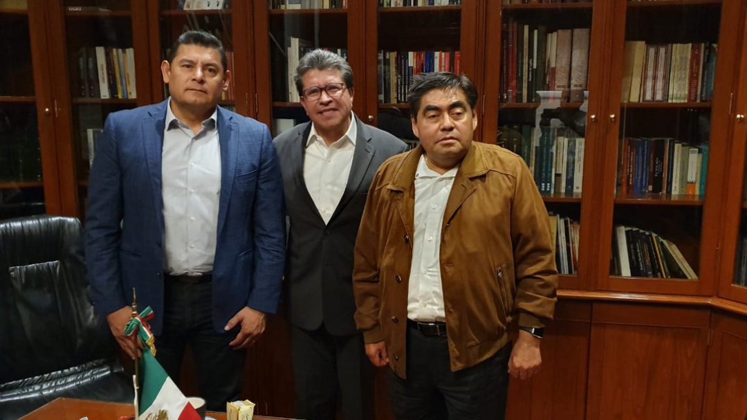 Terminan afrenta; Armenta apoya a Barbosa y van por Puebla