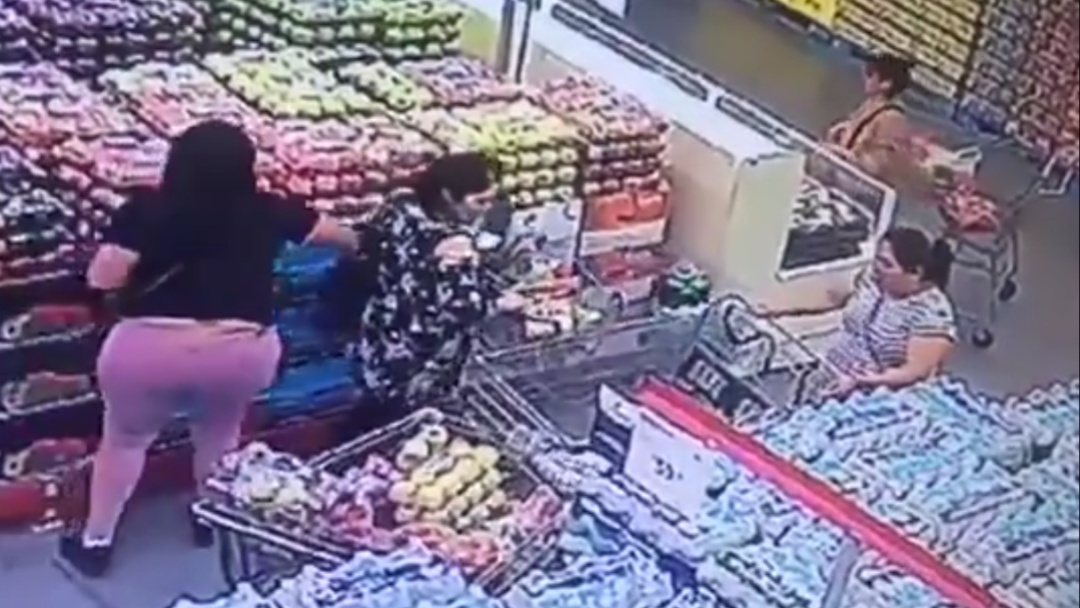 Modus operandi de carteristas en el supermercado ¡Alerta!