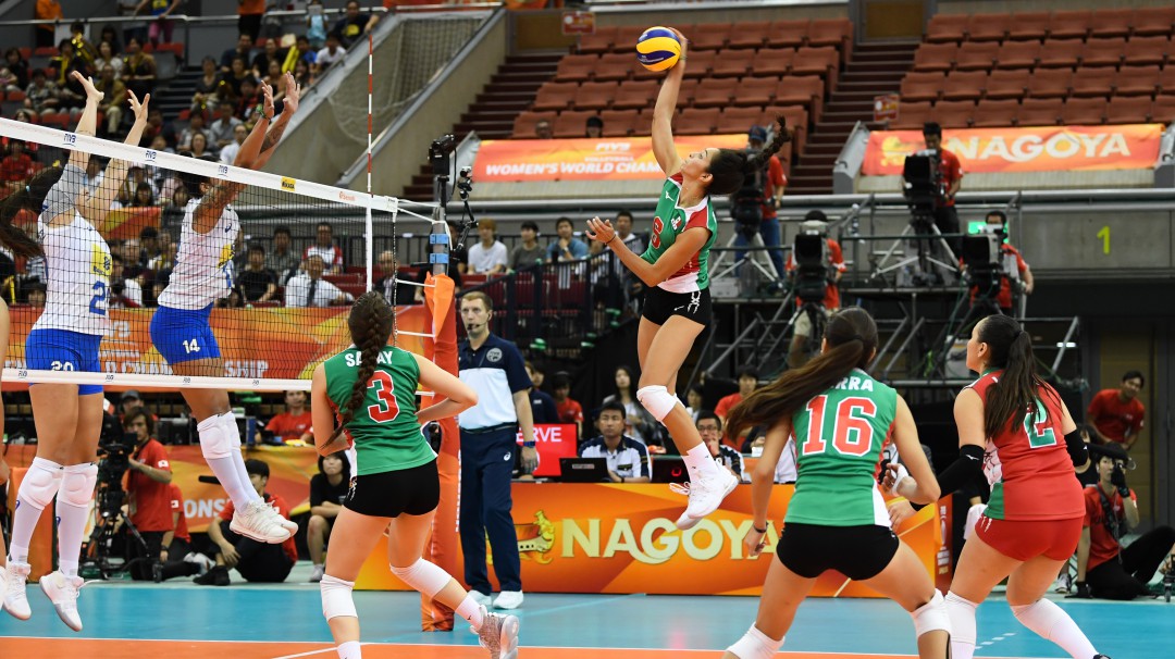 Samantha Bricio sin decir no al estrellato en el voleibol