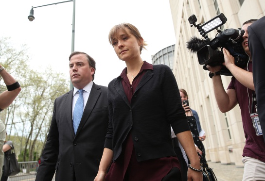 Actriz Allison Mack declarada culpable por el mismo caso Actriz Allison Mack declarada culpable por el mismo caso