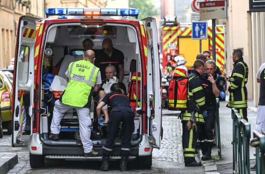 Explosión deja 13 heridos en Francia