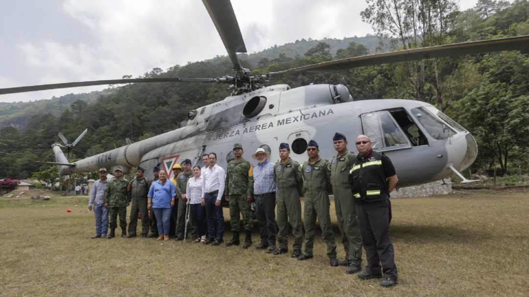 Hallan cuerpos de equipo que viajaba en aeronave desplomada de la Marina