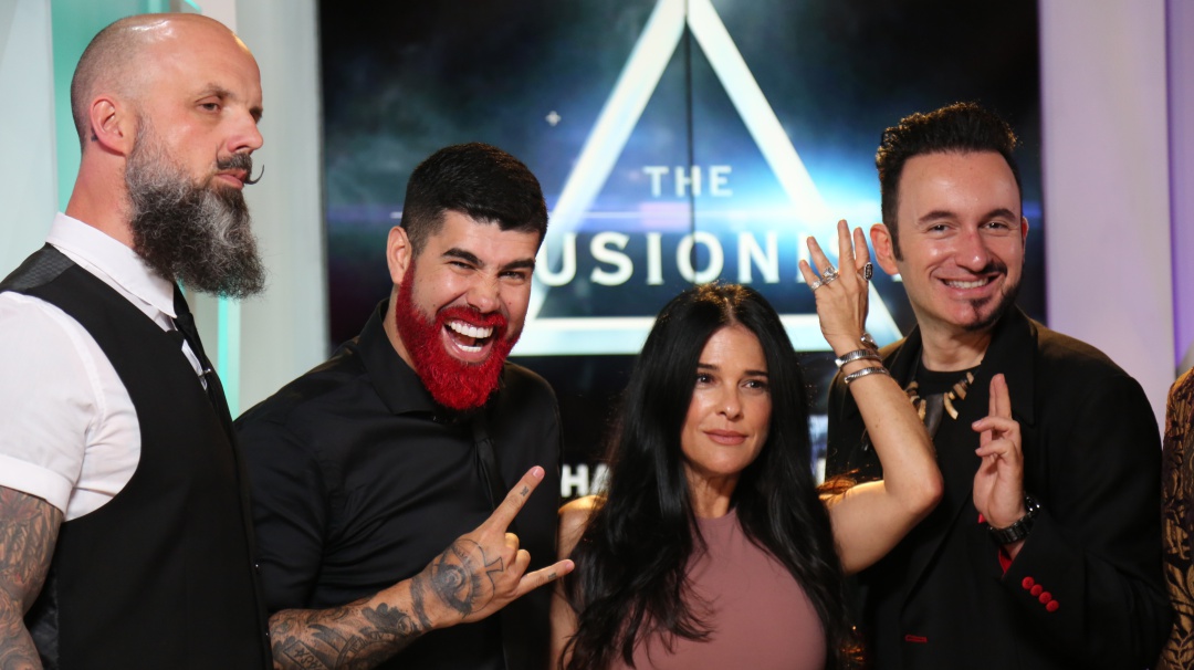 FB LIVE: The Illusionists con Martha Debayle