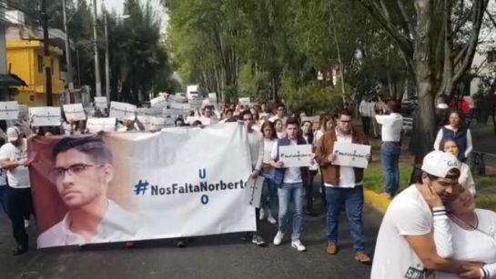 Exigen que aparezca con vida el joven Norberto Ronquillo Exigen que aparezca con vida el joven Norberto Ronquillo