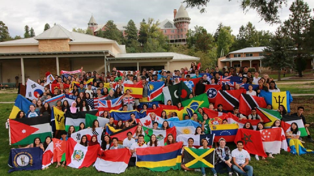 Educación preparatoria en el extranjero, una alternativa: UWC
