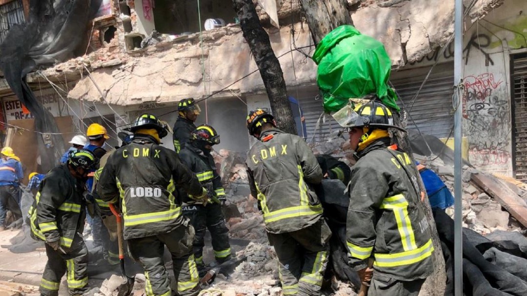 Edificio se derrumba en Tlalpan