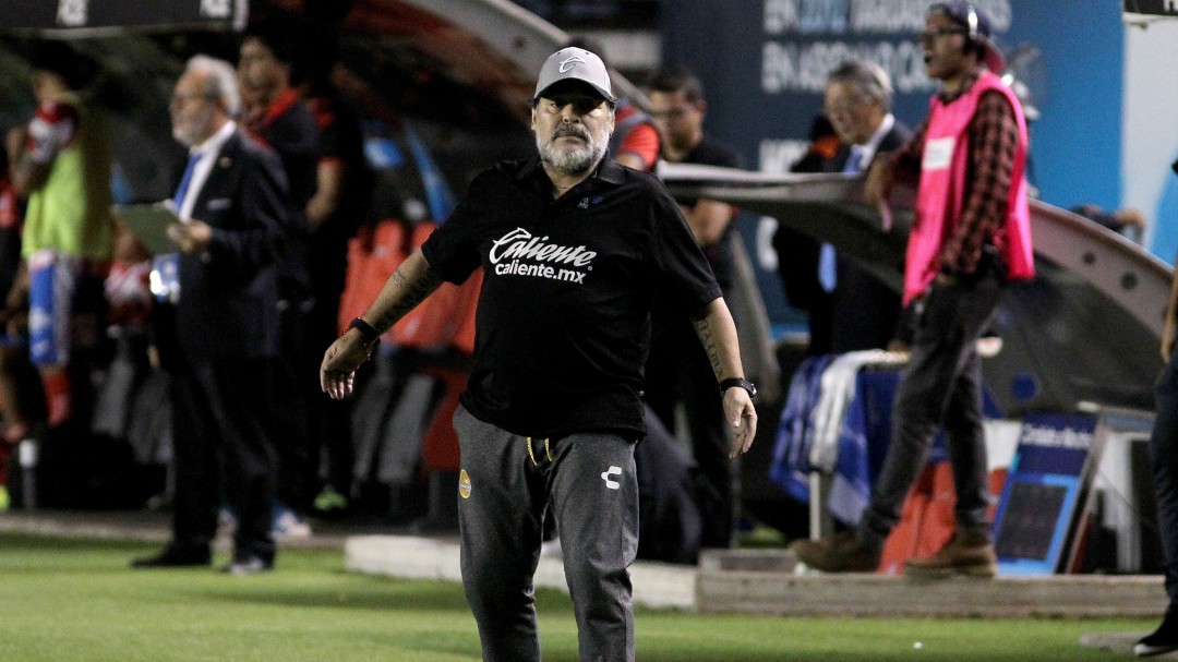 Abogado de Maradona aclara su estado de salud