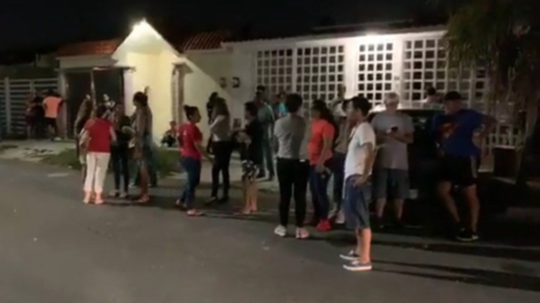 Secuestran a 27 personas en ‘call center’ de Cancún