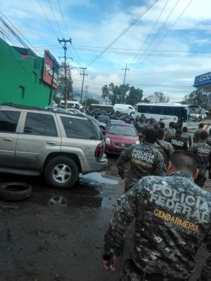 Policías Federales protestan en contra de la Guardia Nacional Policías Federales protestan en contra de la Guardia Nacional