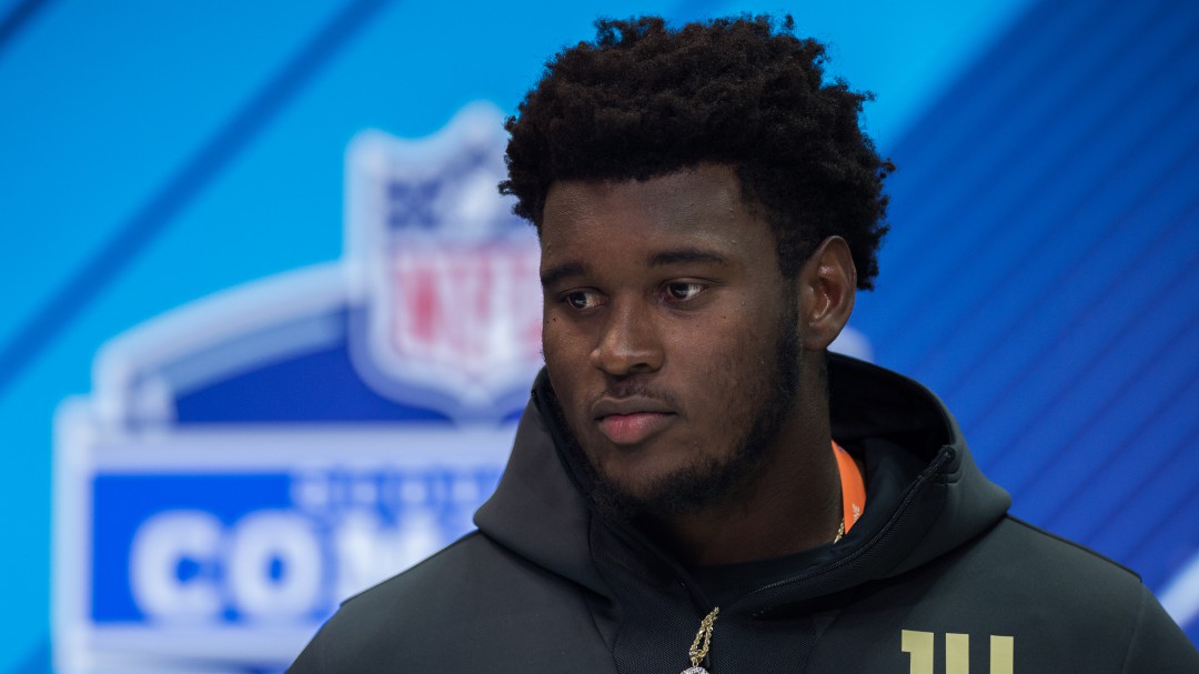 Kendrick Norton, sufre amputación de su brazo izquierdo tras un accidente