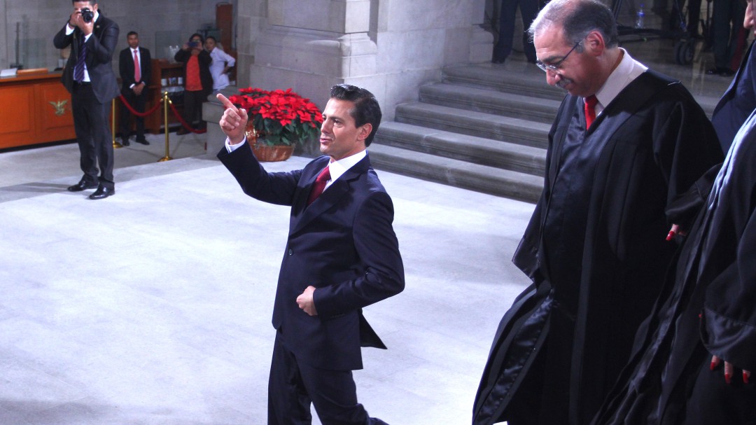 Suprema Corte de Justicia protege a Peña Nieto: Javier Coello