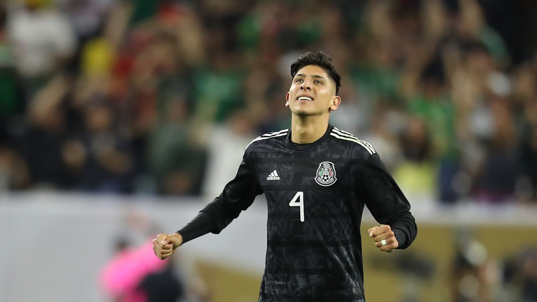 Edson Álvarez jugará con el Ajax