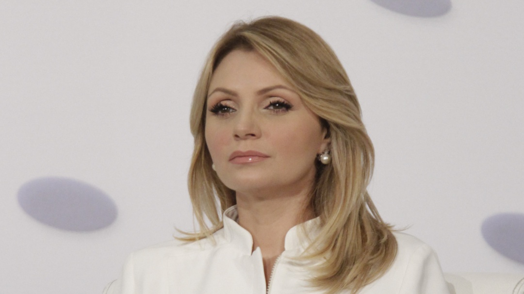 Ladrones intentan saquear casa de Angélica Rivera