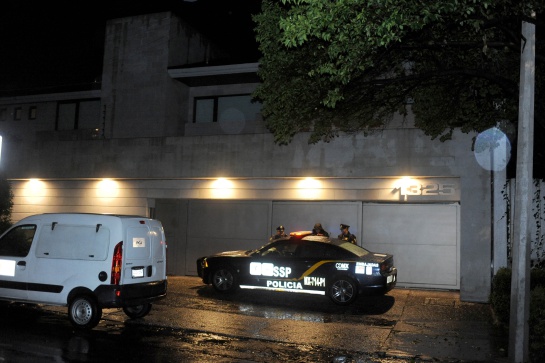 Ladrones intentan saquear casa de Angélica Rivera Ladrones intentan saquear casa de Angélica Rivera