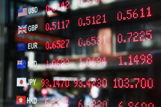 Estas son algunas cosas que debes evitar comprar en un aeropuerto Estas son algunas cosas que debes evitar comprar en un aeropuerto