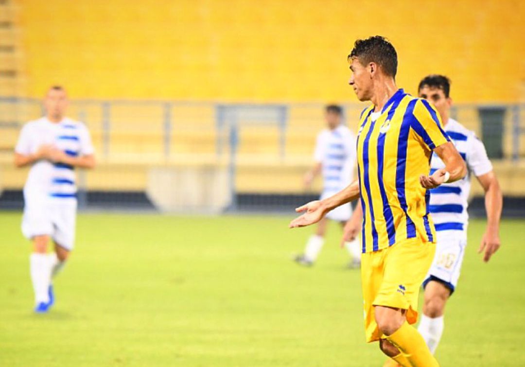 Héctor Moreno se estrenó en Qatar