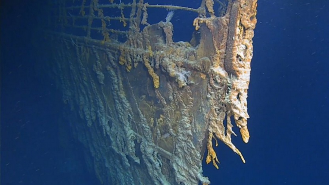 Revelan imágenes inéditas de los restos del Titanic en el fondo del mar